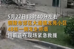 勇记：勇士想通过交易提升中锋 欲在本赛季重返争冠行列